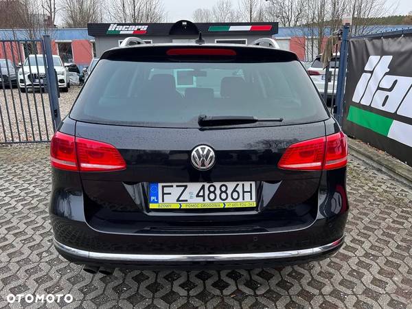 Volkswagen Passat Variant 2.0 TDI DPF DSG Highline - 6