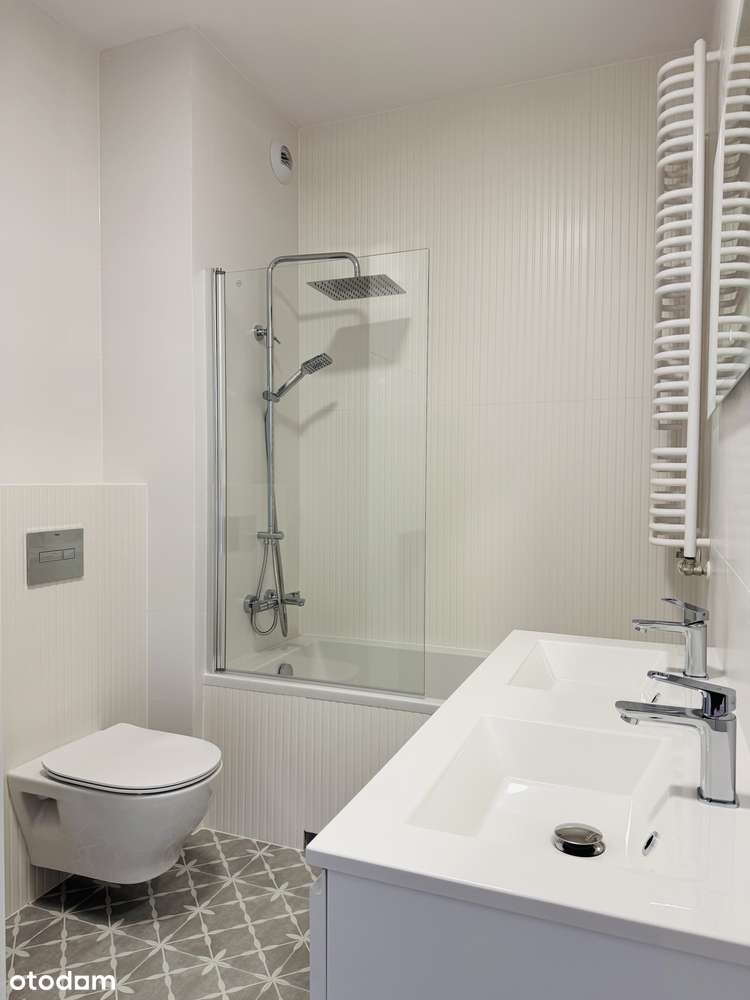 Świeżo wykończone 2 pokoje do wprowadzenia z klimatyzacją i garażem-12