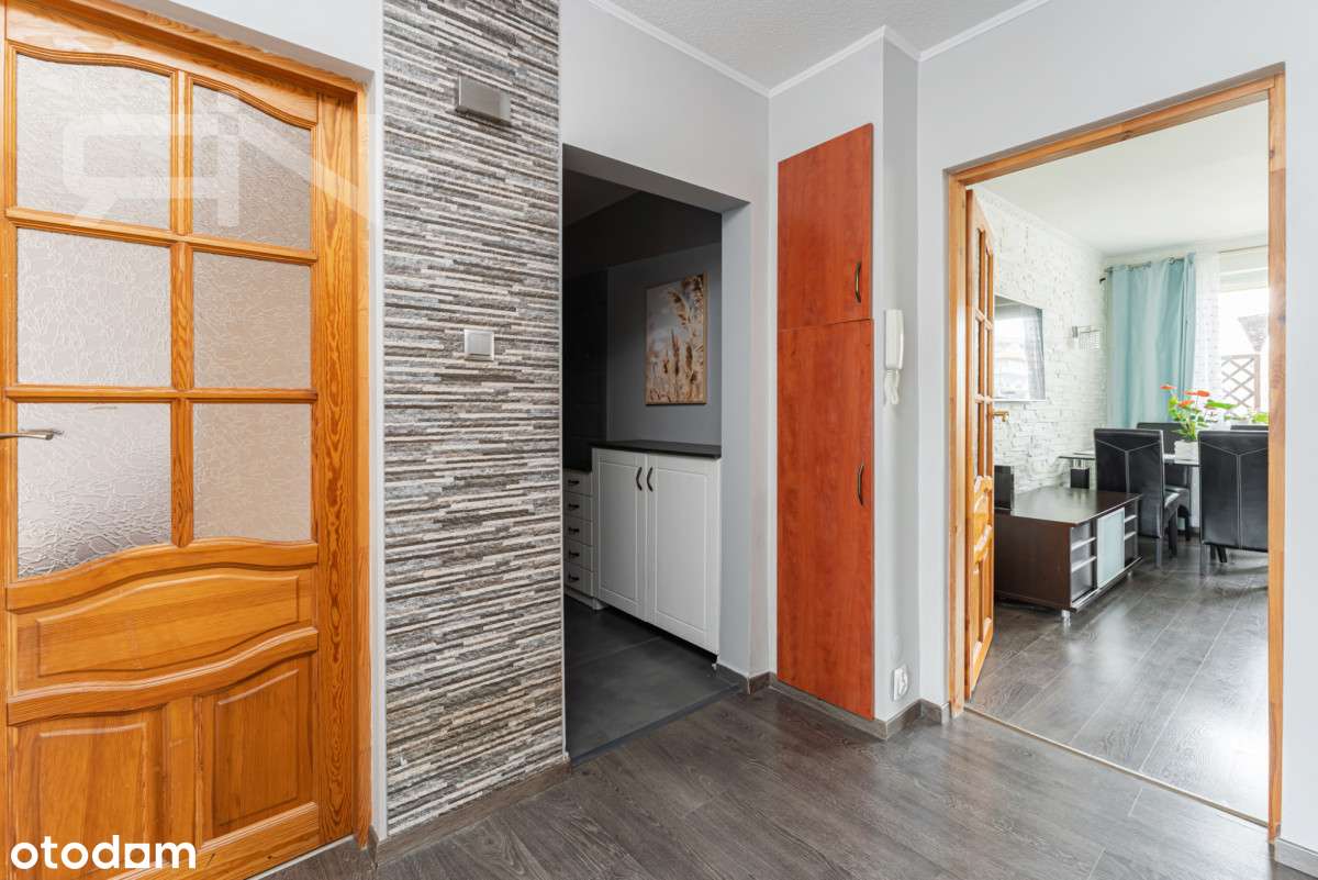 Trzy pokojowe mieszkanie w budynku z windą-18