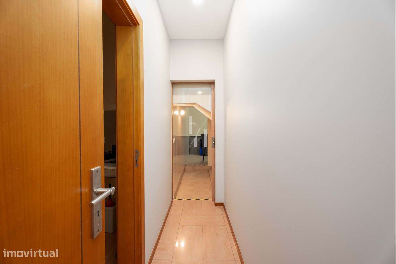 Loja para venda, no centro de Lagos-15