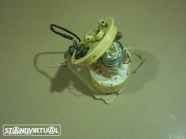 Bomba de cobustivel - Ford C-max ( 1.6 tdci ) 2005 - 1