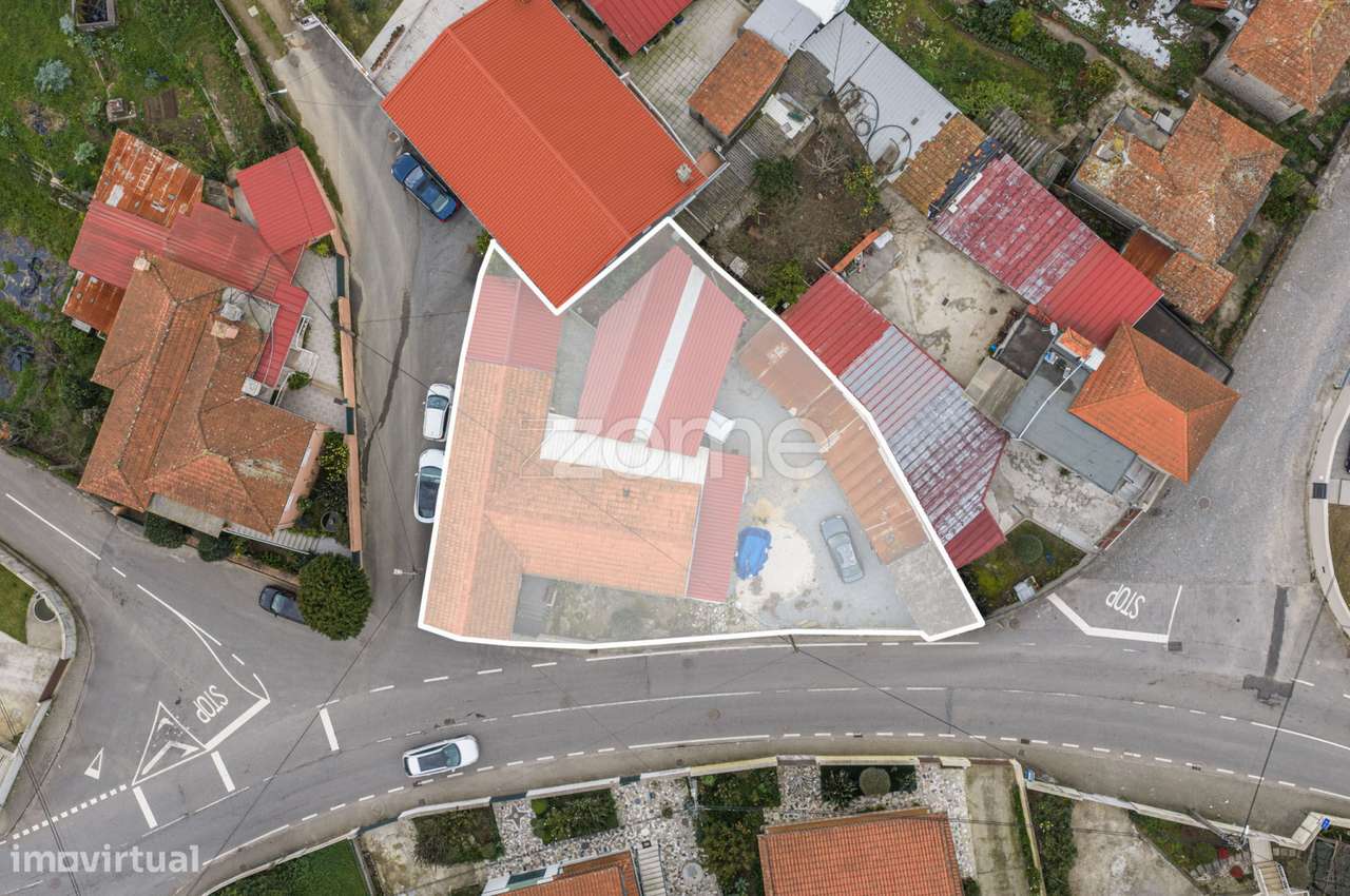 Moradia T4, em Ribeirão, Vila Nova de Famalicão - Grande imagem: 2/36