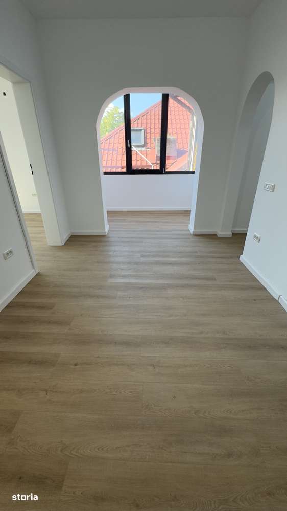 4 camere + birou | Biserica Casin | 110mp total | Renovat 2025 - Imagine principală: 2/20