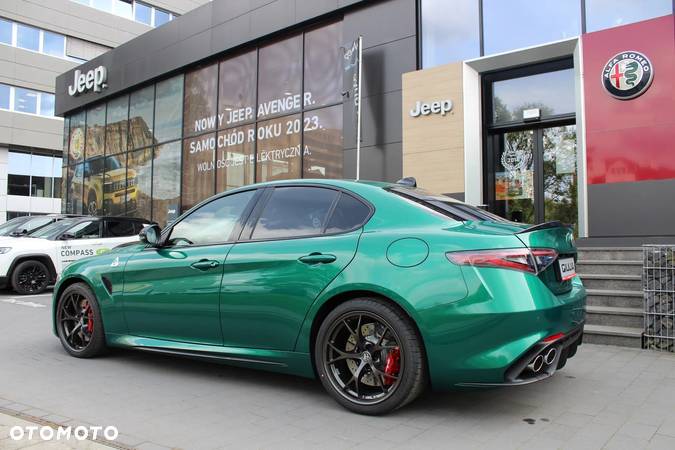 Alfa Romeo Giulia 2.9 Bi Turbo V6 Quadrifoglio - 10