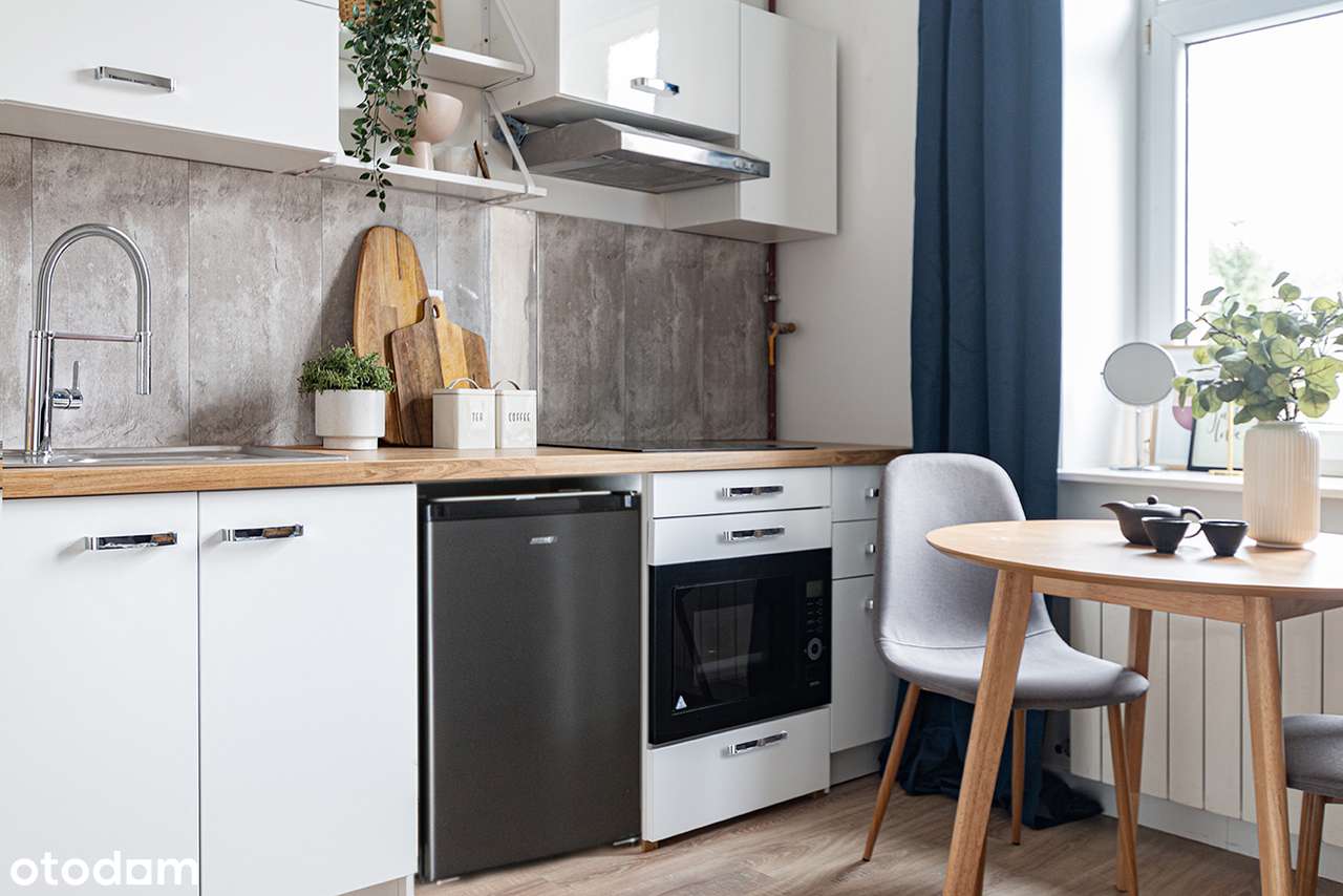 Nowoczesna kawalerska w centrum Otwock - Pełny obrazek: 4/8