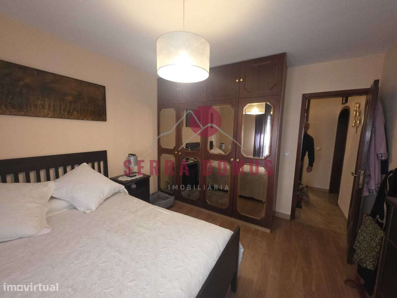 Apartamento T3 com 2 Casas de Banho na Lagoa em Faro-11