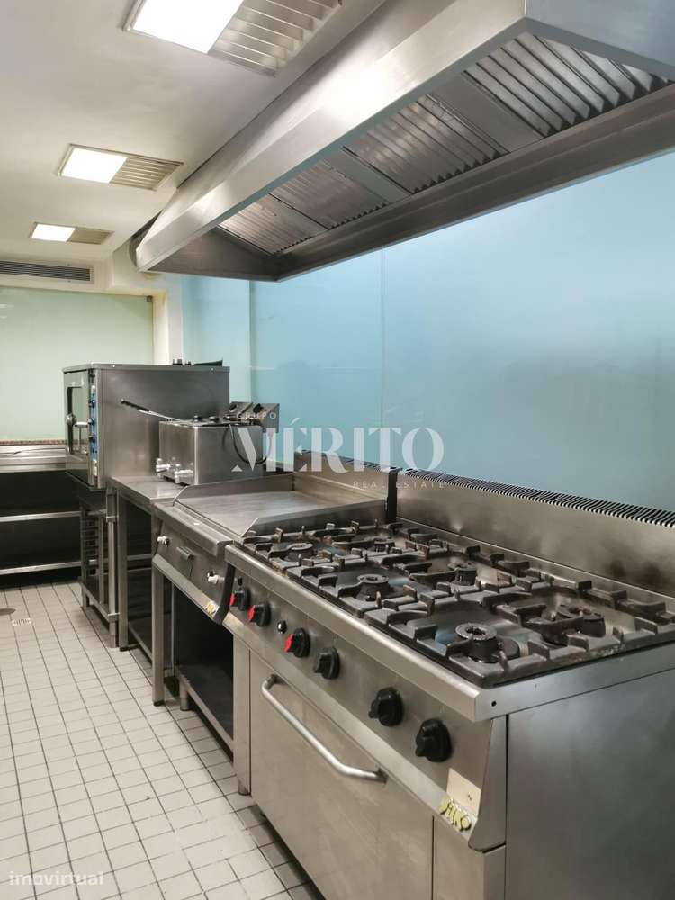 Loja para arrendamento - Grande imagem: 2/7