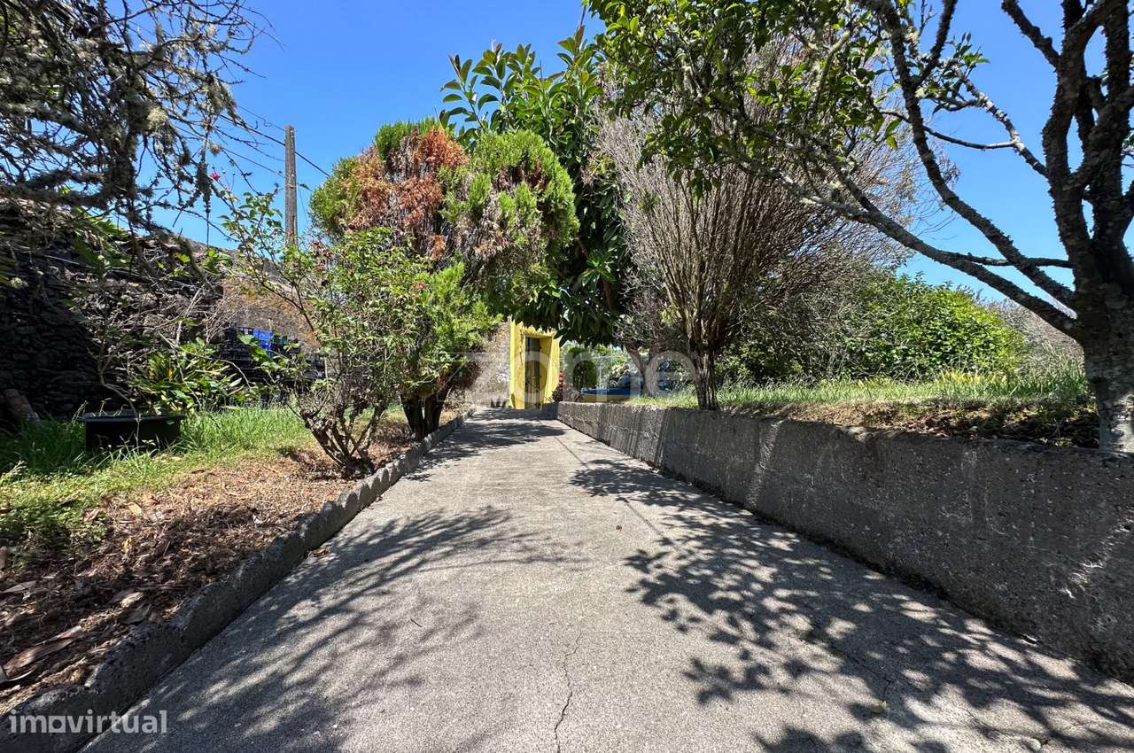 Refúgio premium T4+1 com 16.940 m² e vista mar em Rabo de Peixe. - Grande imagem: 4/60