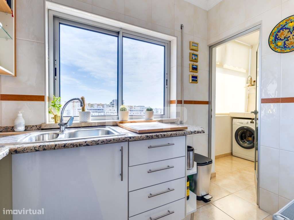 Apartamento T3 Duplex com terraço superior vista Ria em Faro-14