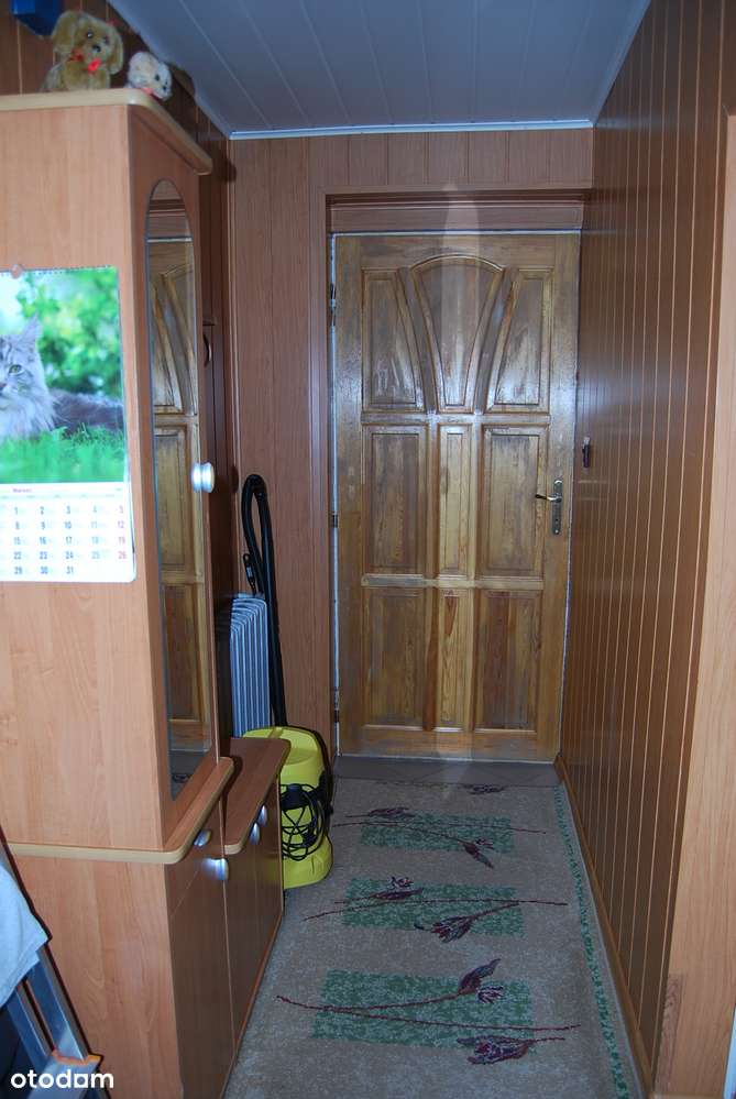 Przestronny dom z ogrodem w spokojnej okolicy-11