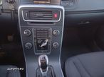 Volvo S60 D2 DRIVe Kinetic - 11