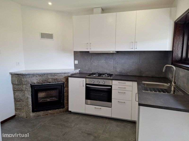 Moradia T2 Carregosa - Grande imagem: 5/9