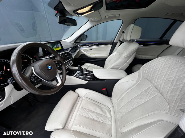 BMW Seria 5 530d xDrive AT - 4