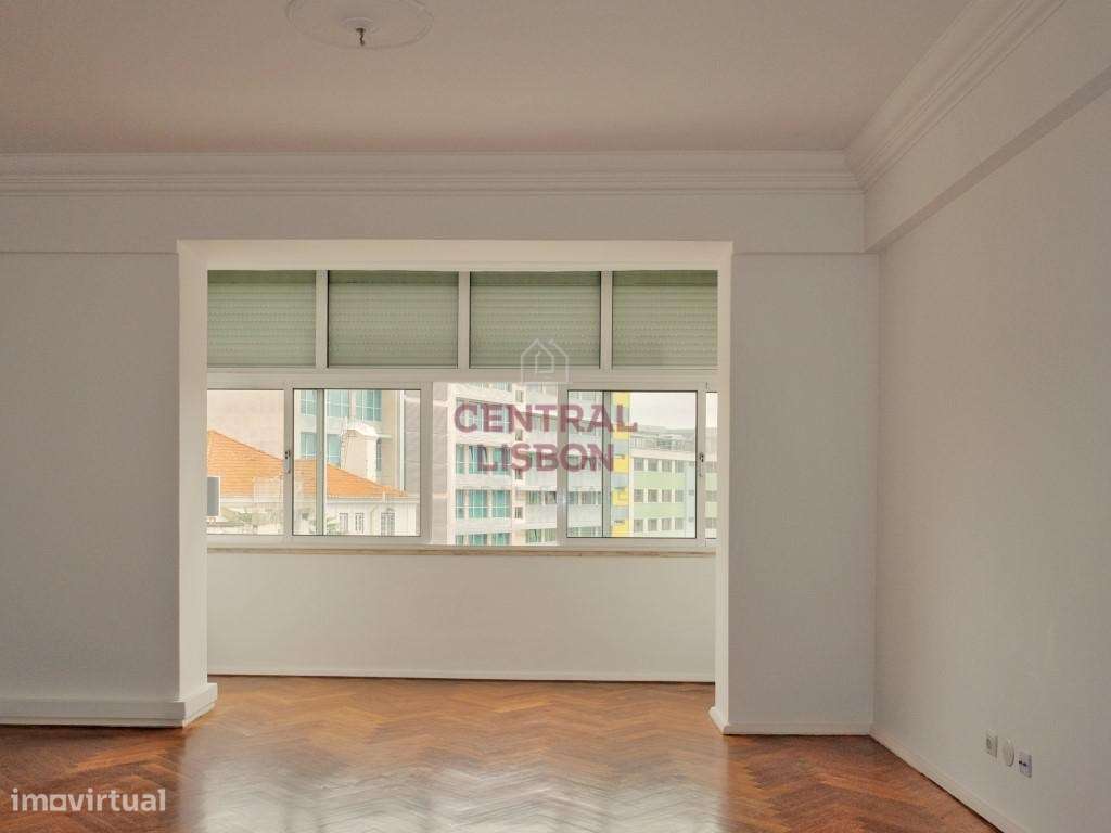 Apartamento T2 - Lisboa - Rua Castilho - Renovado - Arrendamento - Grande imagem: 5/19