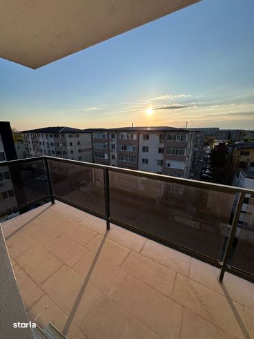 Apartament cu 2 camere + birou la Metrou Berceni, Mutare Rapida-0