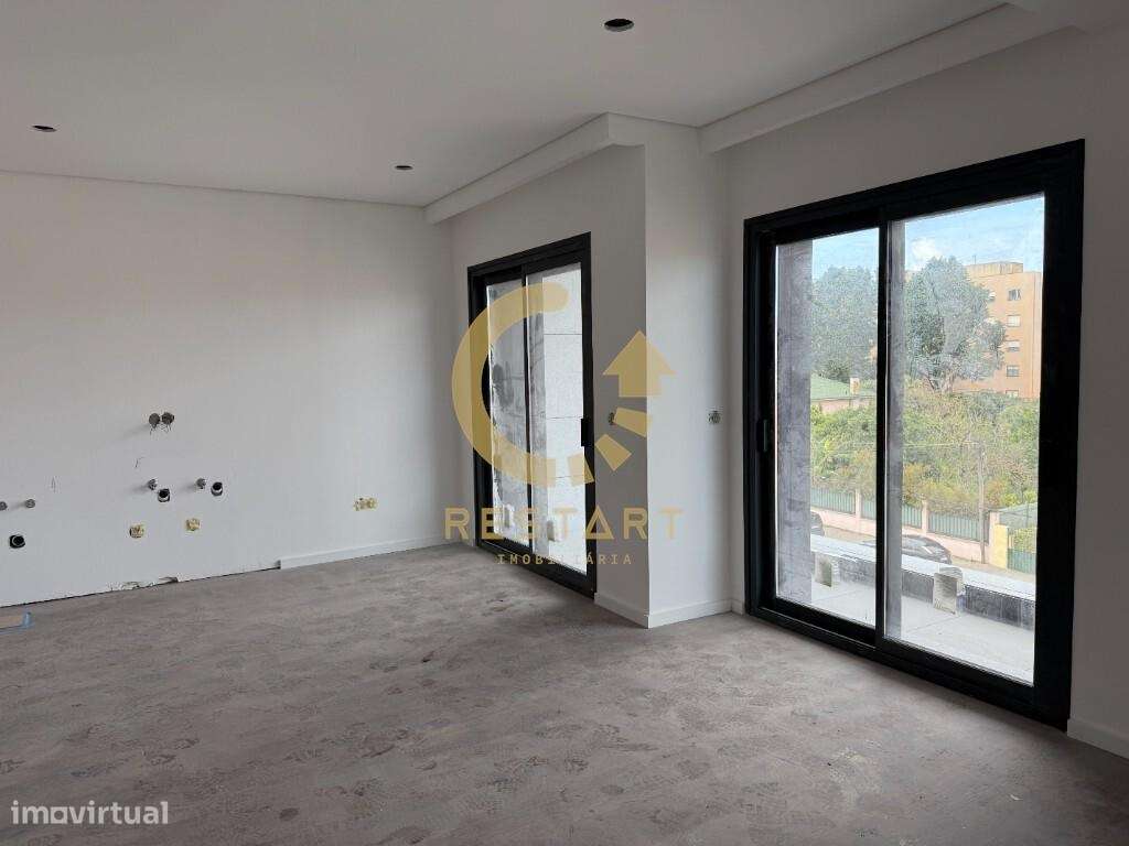 Apartamento T3 Novo c/ Piscina e Lugar Duplo Garagem em Canidelo - Grande imagem: 4/25