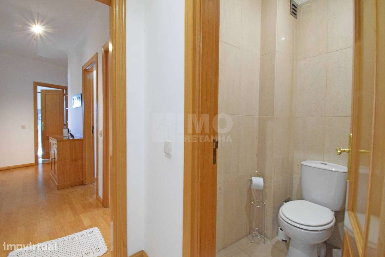 T4 c/ Piscina, Garagem e Sótão | Quinta do Covelo | Covilhã-11