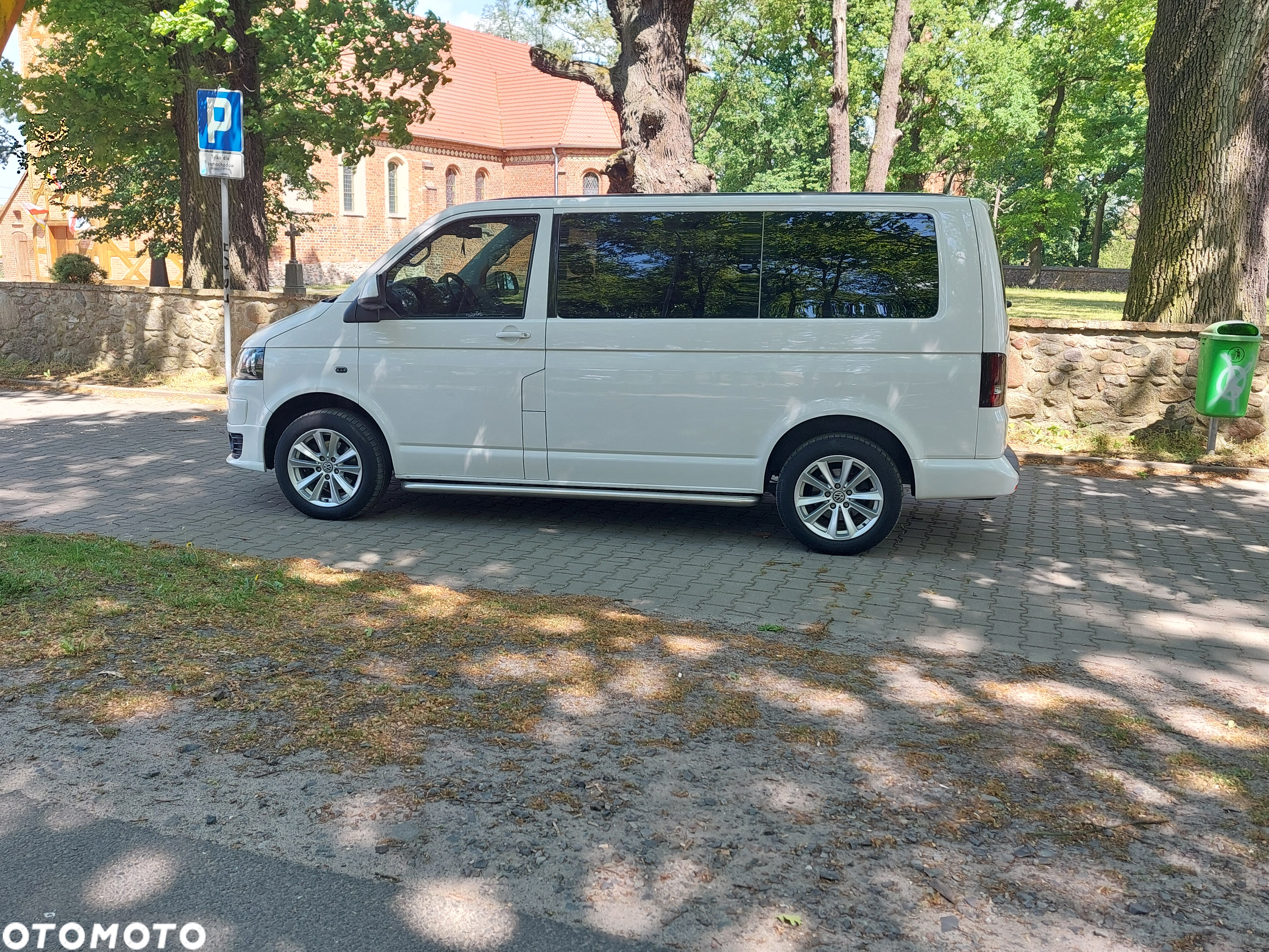 Volkswagen Transporter - 2