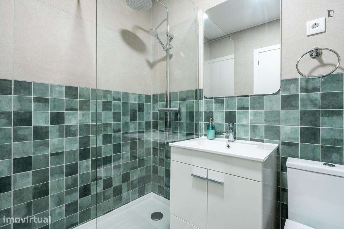 Quarto - localizado em Bairro Alto Lisbon - Grande imagem: 5/26