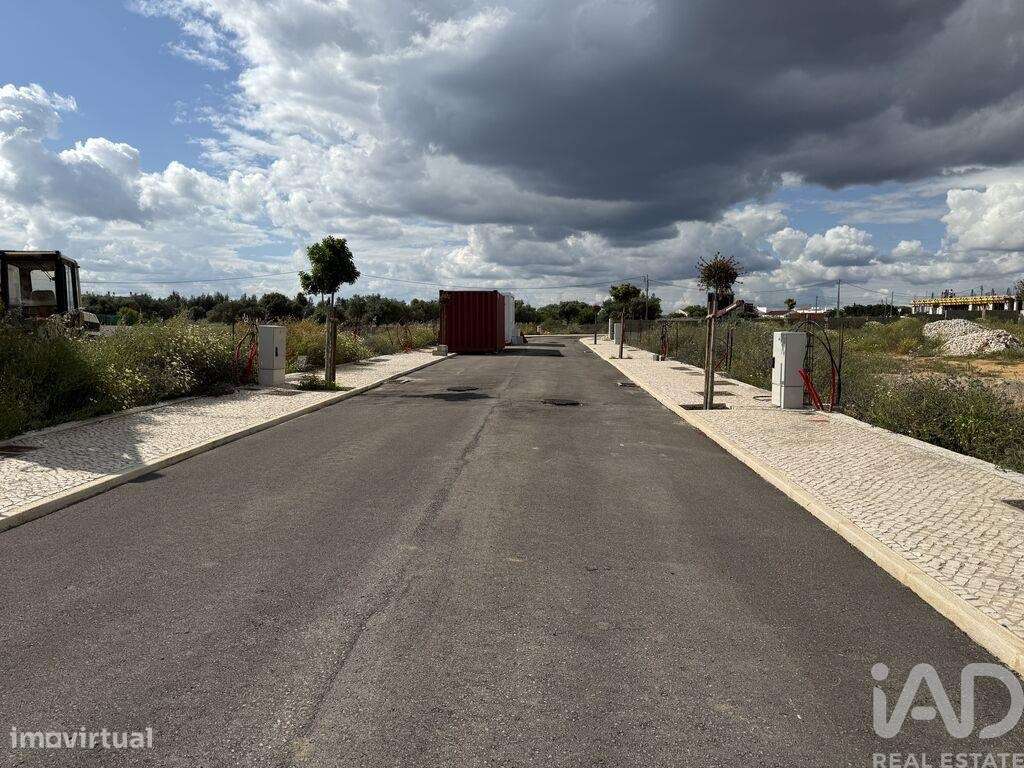 Casa / Villa T3 em Vila Nova de Cacela de 238,00 m2 - Grande imagem: 4/30