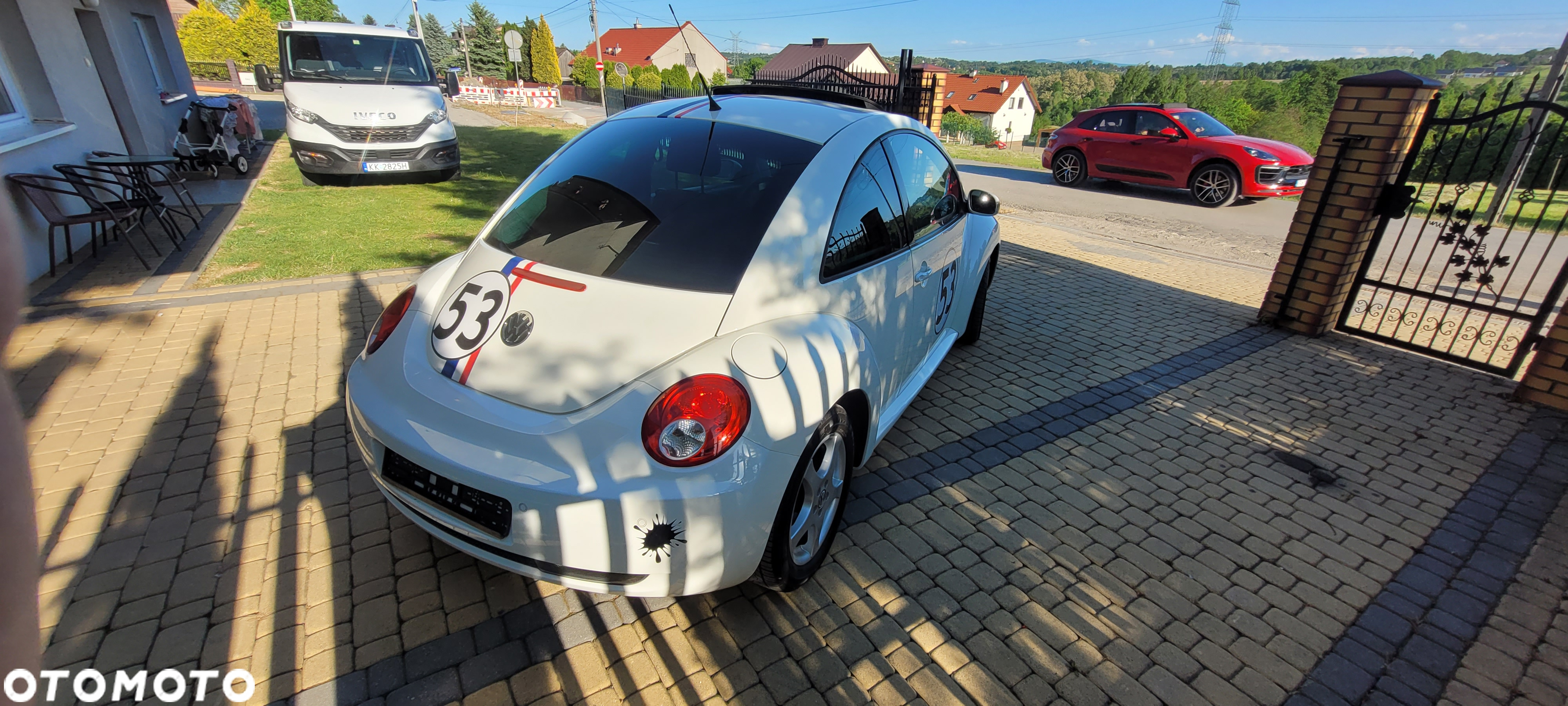 Volkswagen New Beetle - 8