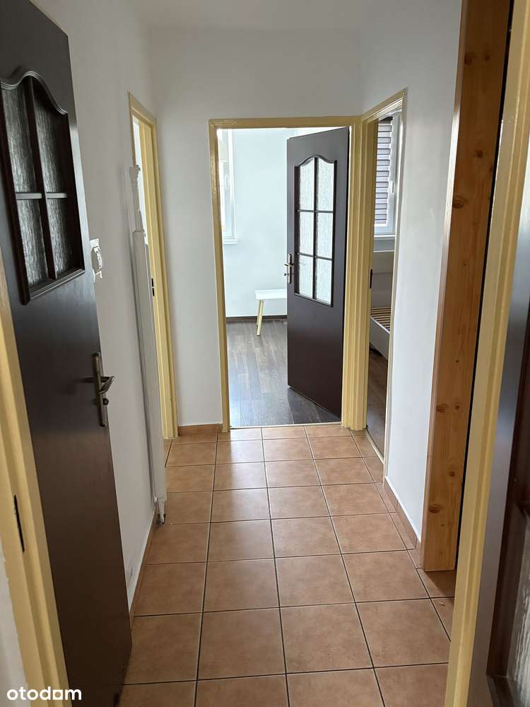 3 oddzielne pokoje + jasna kuchnia | Os. Millenium | Balkon z widokiem-0
