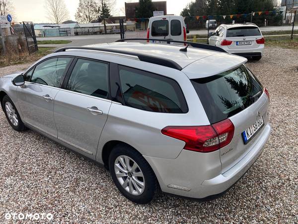 Citroën C5 Tourer e-HDi 115 EGS6 FAP Tendance - 9