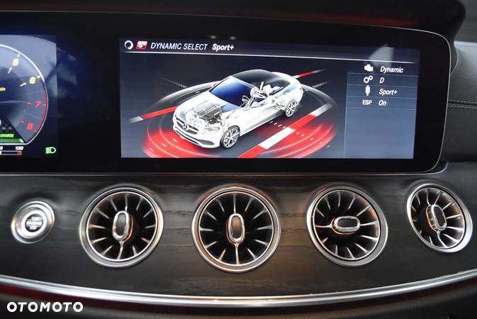 Mercedes-Benz Klasa E AMG 53 Kabriolet 4-Matic+ 9G-TRONIC - 12