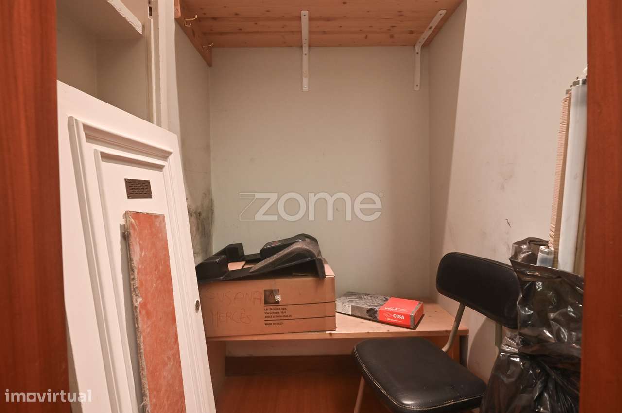 Avenida António Augusto de Aguiar – 250 m² com Logradouro - Grande imagem: 5/37