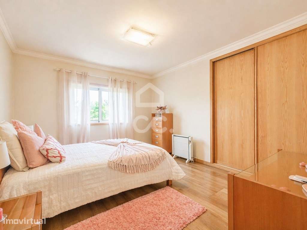 Moradia Térrea T4 em Palmeira, Santo Tirso-14