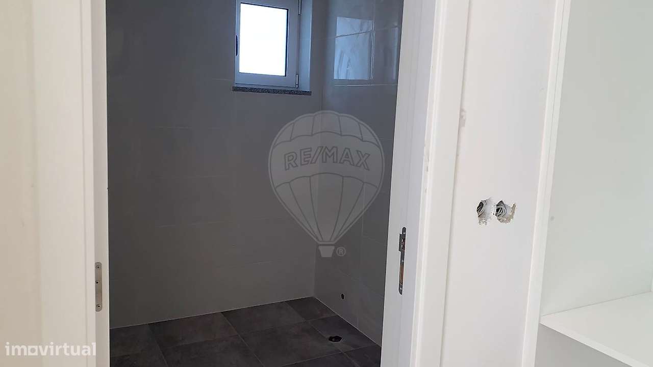 Moradia T4 para venda - Grande imagem: 5/23