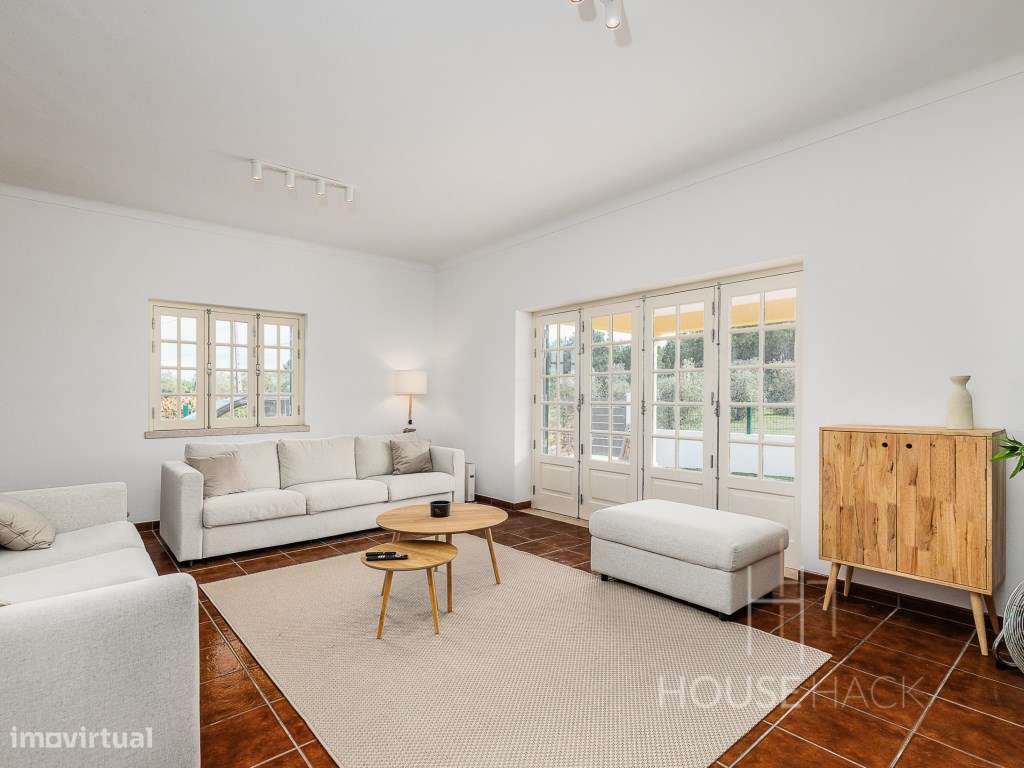 Moradia com piscina junto à Barragem de Castelo de Bode-7