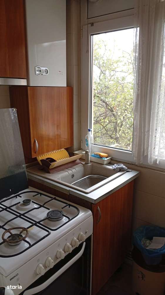 Decomandat, et.1/4, centrală termică, Rovine-Liceul Arghezi - Imagine principală: 5/6