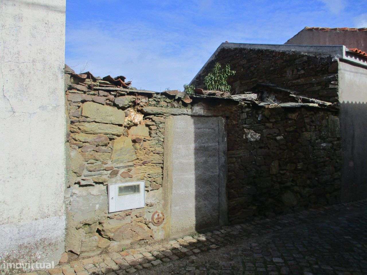 Moradia V3 - Grande imagem: 2/9