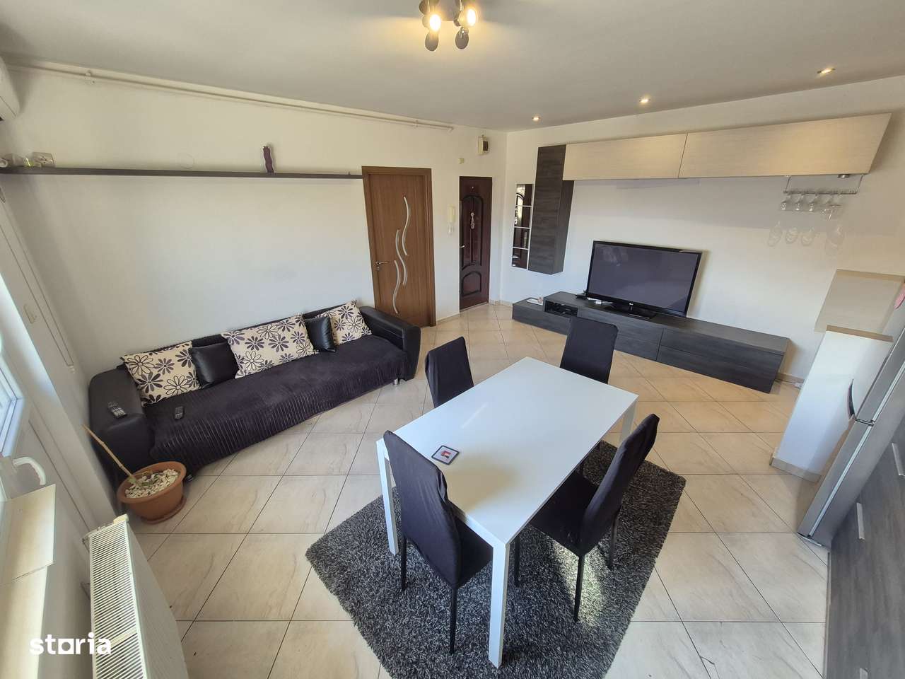 3 Cam-Soarelui-3Min Spitalul Judetean-65 MP-2Balcoane-Mobilat-Centrala - Imagine principală: 4/20