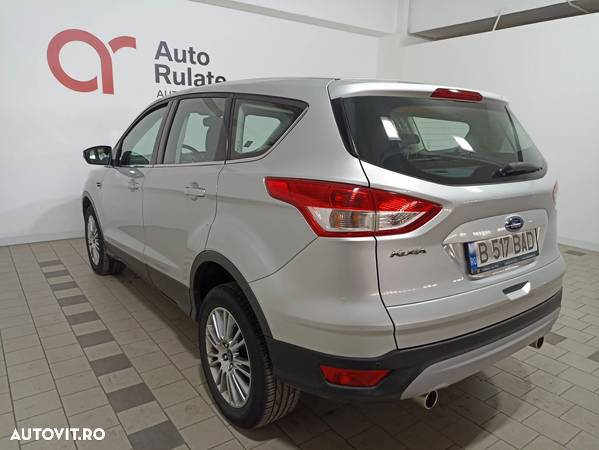 Ford Kuga - 6