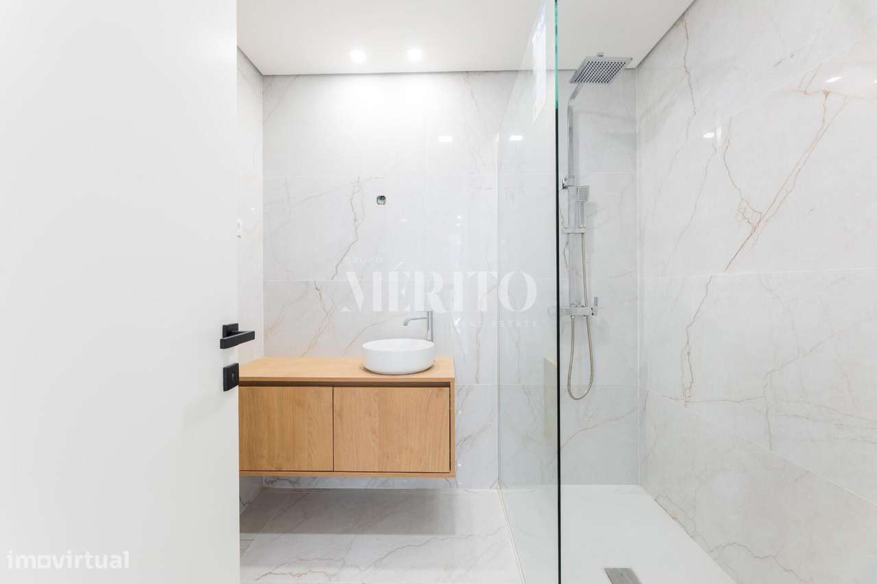 MORADIA T3 GEMINADA - NOVA-21