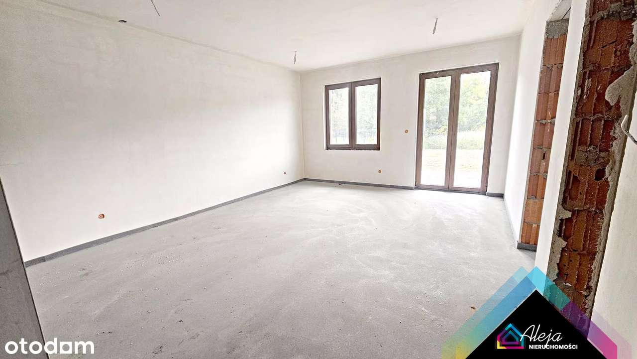 Nowy dom ze świetną komunikacją do centrum.-7