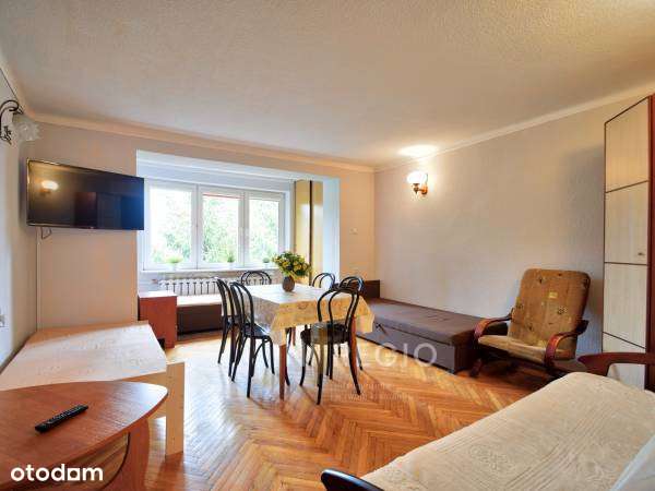 Dom z działką 1042 mkw., dużym parkingiem Ksawerów-5