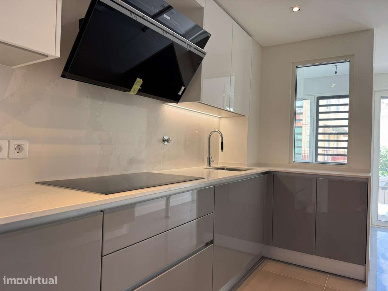 Apartamento T3 c/ vista rio-7