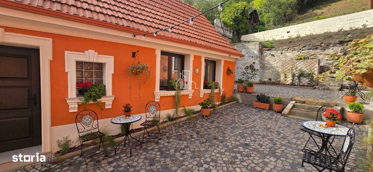Pensiune de vanzare in Sighisoara - Imagine principală: 3/20