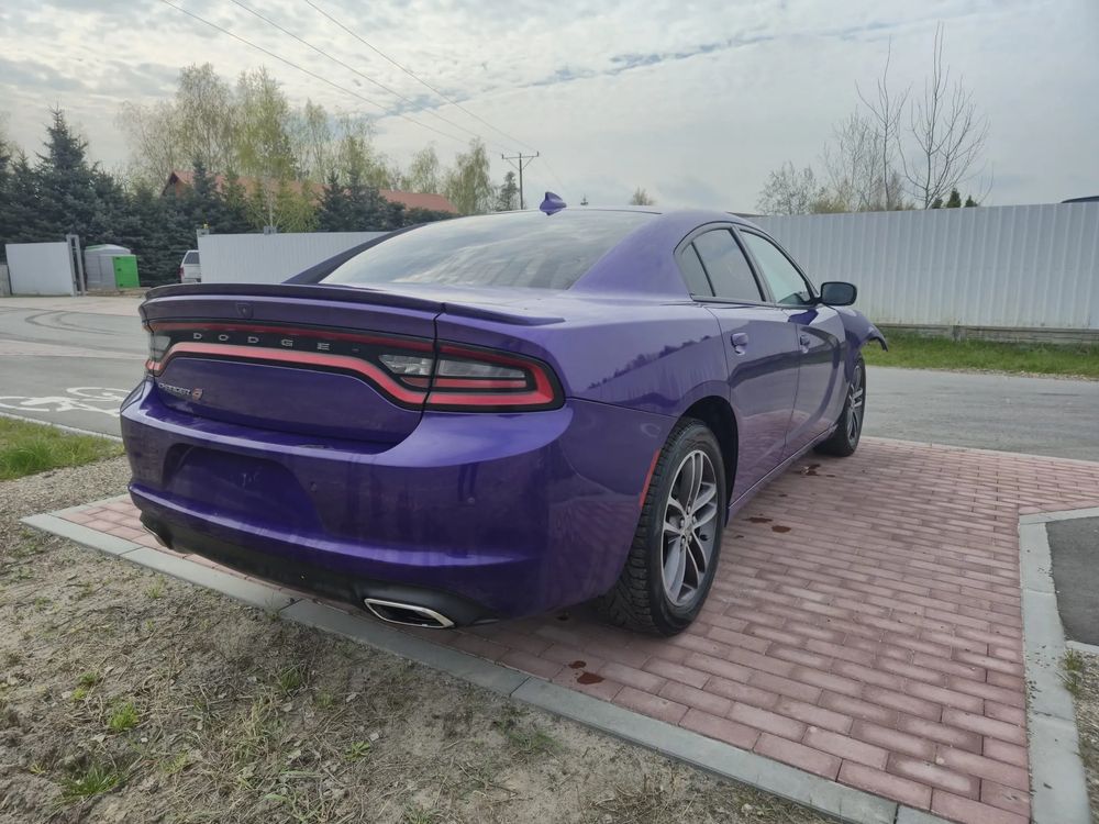 Dodge Charger 2019