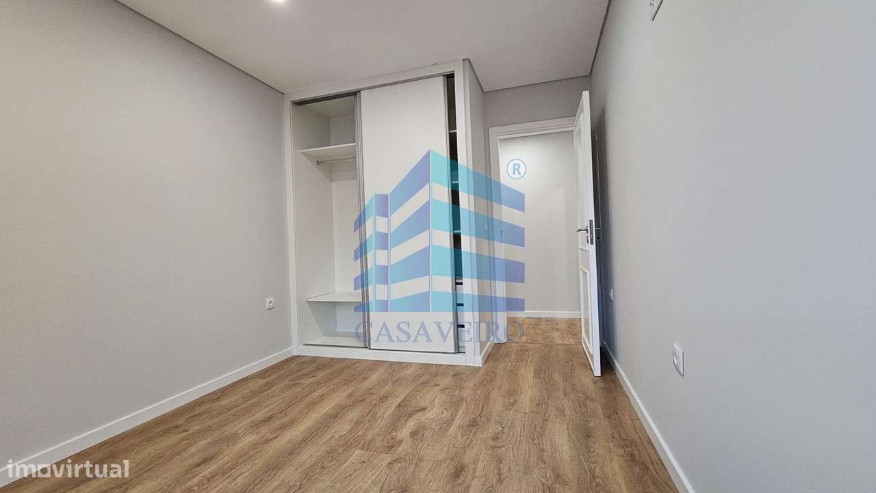 Apartamento T2+1 com terraço em Esgueira - Grande imagem: 4/13