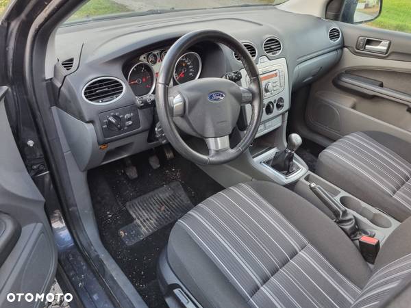 Ford Focus 1.6 TDCi Ambiente - 11
