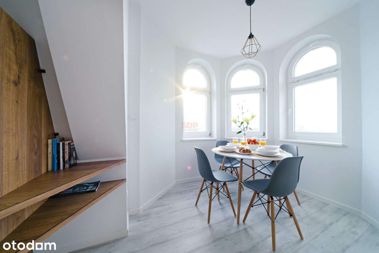 Stylowe mieszkanie w centrum z widokiem na rzekę - Pełny obrazek: 3/9