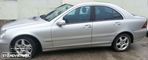 Mercedes W203 C220 CDI de 2003 para peças - 2