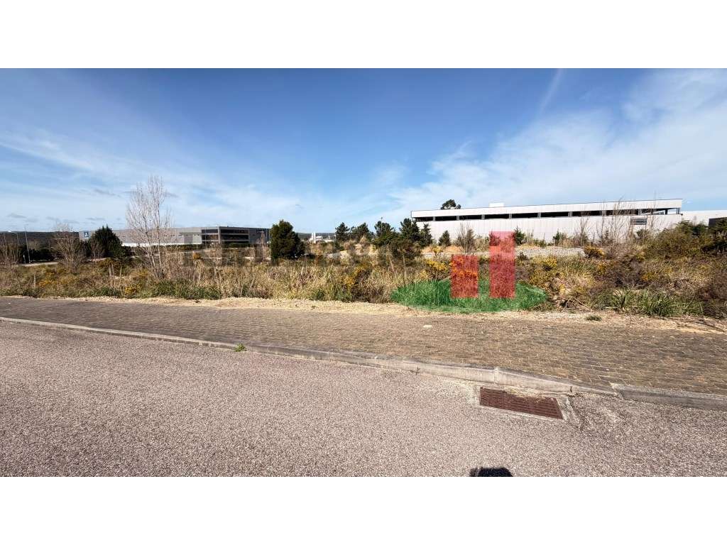 Lote Urbano Rio Maior***RIOMAGIC*** - Grande imagem: 5/18