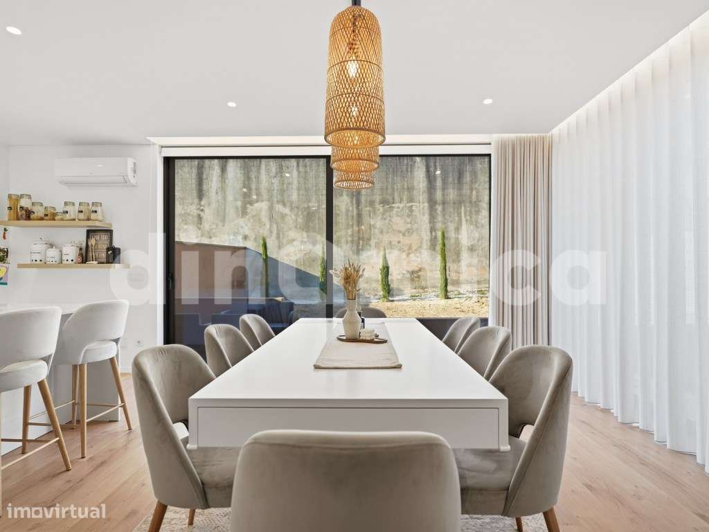 Moradia Geminada T3 - Esmeriz - Grande imagem: 5/36