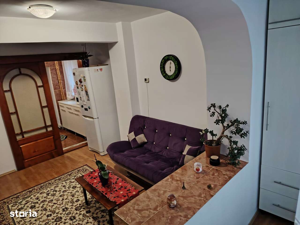 G.Enescu-Apartament 2 camere et.2,cu centrala termica,69500Euro.-1