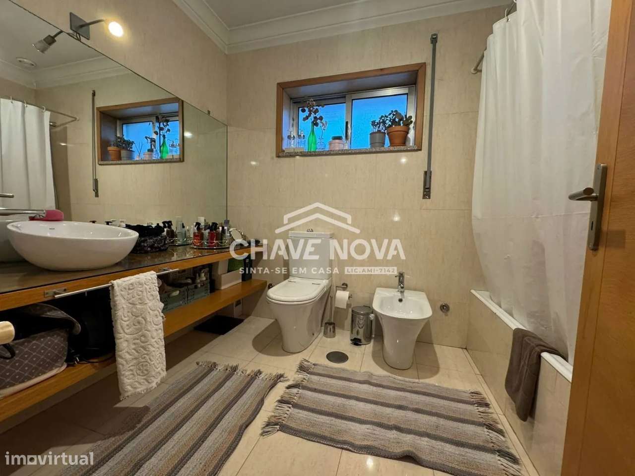 Moradia V3+1 em Nogueira, cidade da Maia-14